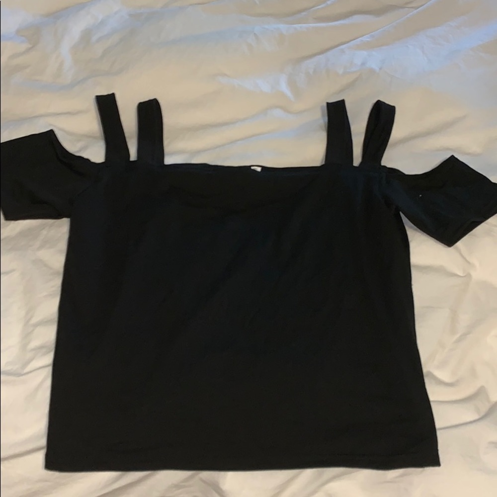 Black cutout t shirt- brand new size S